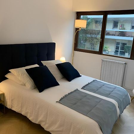 Magnifique Appartement, 3 Min De Paris ลูวาลัวเปแรต์ ภายนอก รูปภาพ