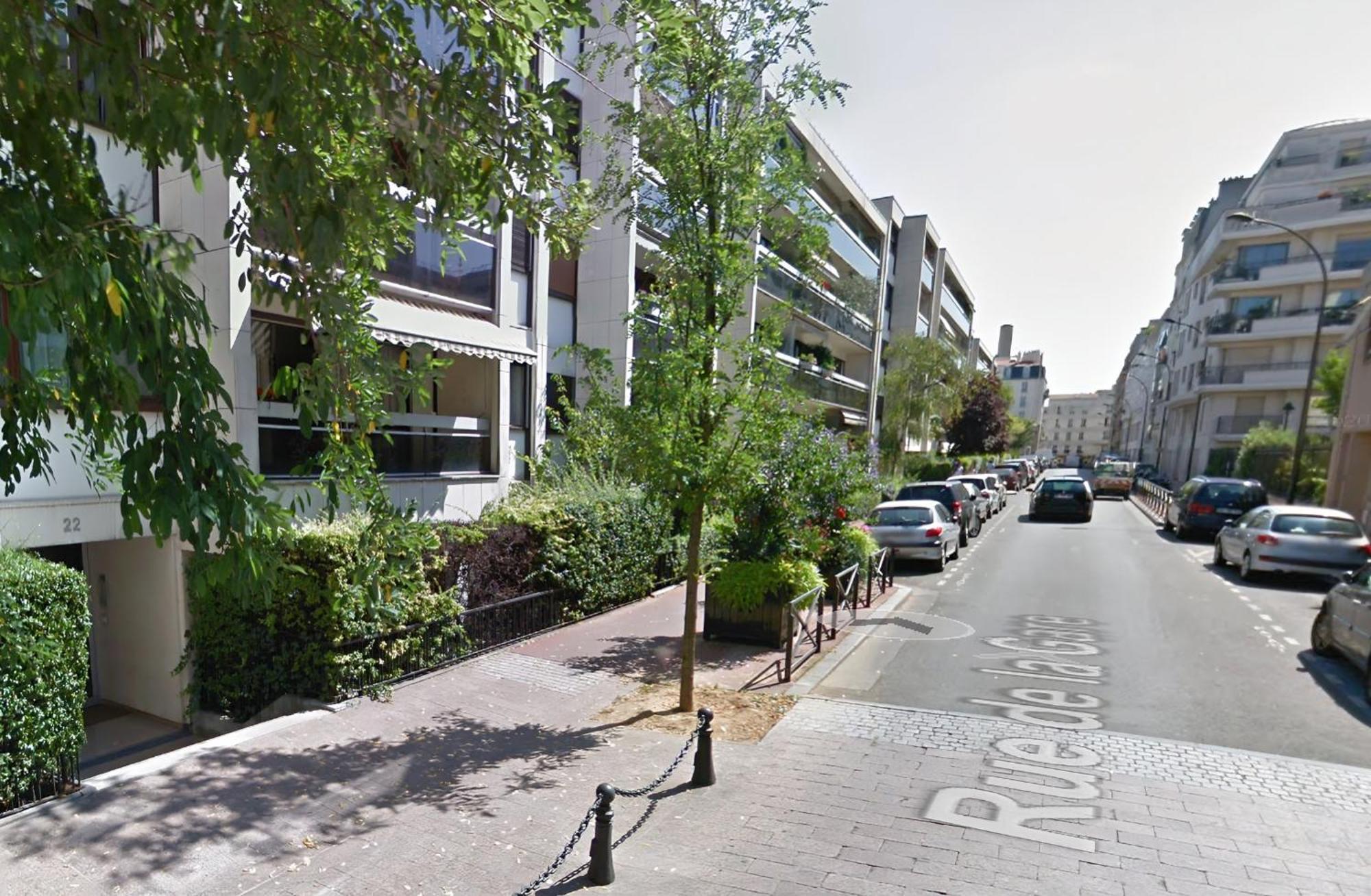 Magnifique Appartement, 3 Min De Paris ลูวาลัวเปแรต์ ภายนอก รูปภาพ
